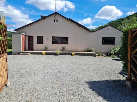 Yvoir, La Porte Des Ardennes Extérieur photo